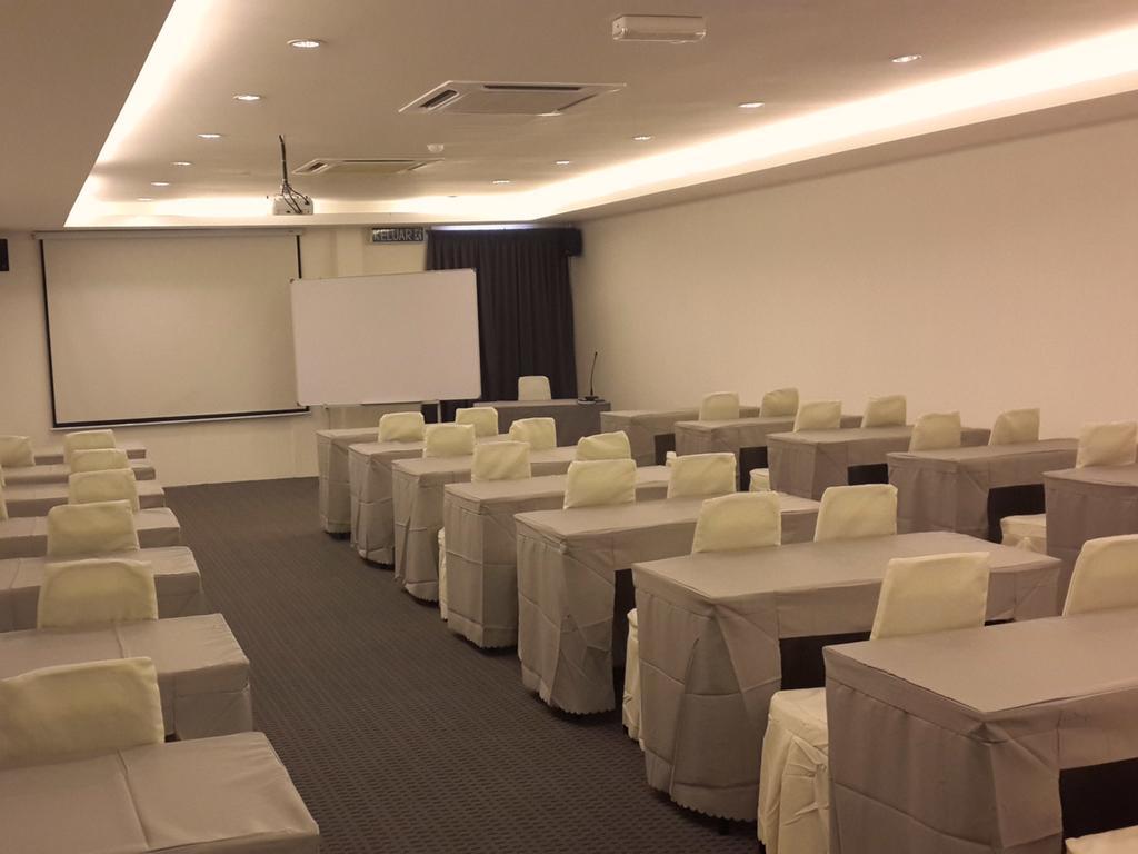 T+ Hotel Sungai Petani Exteriör bild