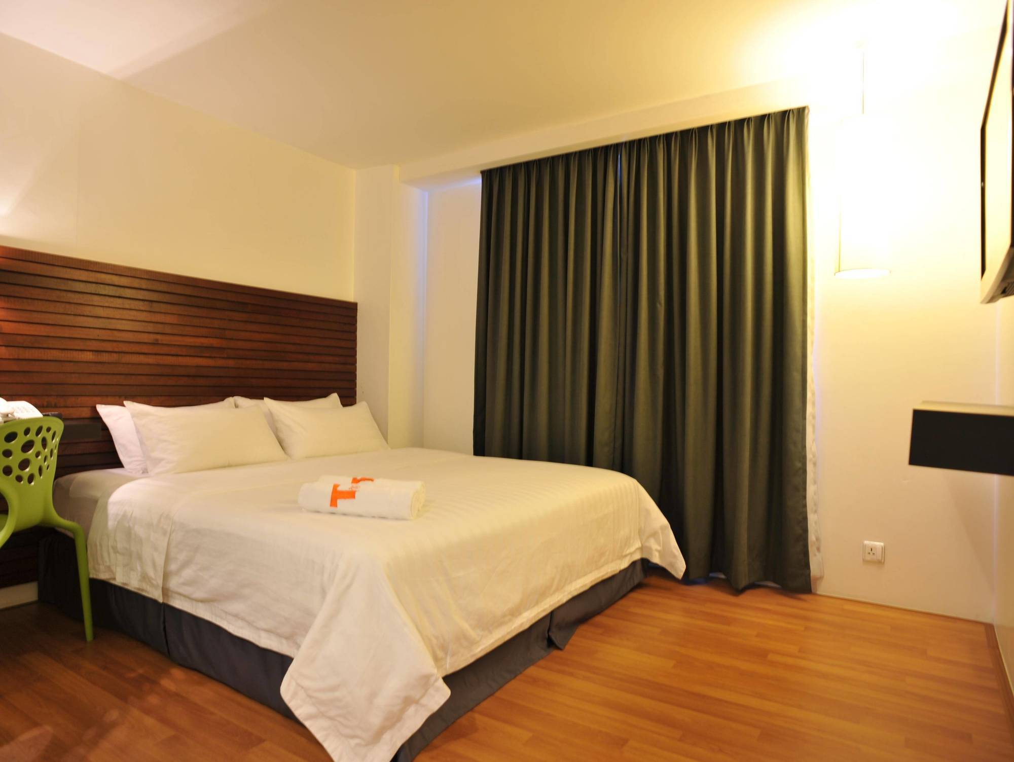 T+ Hotel Sungai Petani Exteriör bild