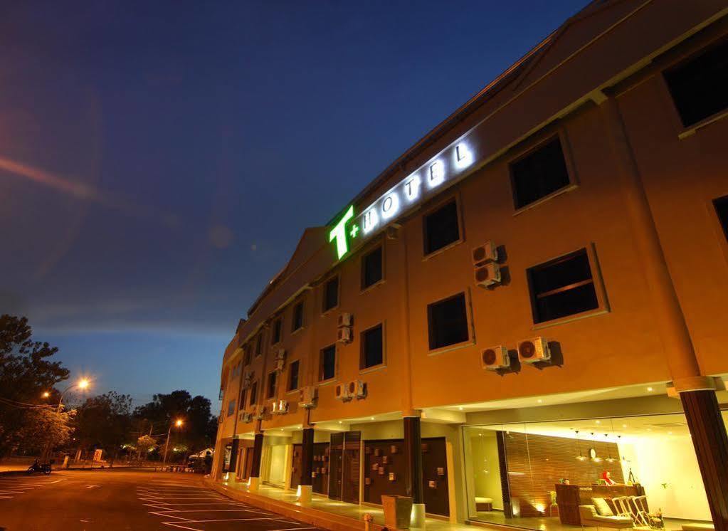 T+ Hotel Sungai Petani Exteriör bild