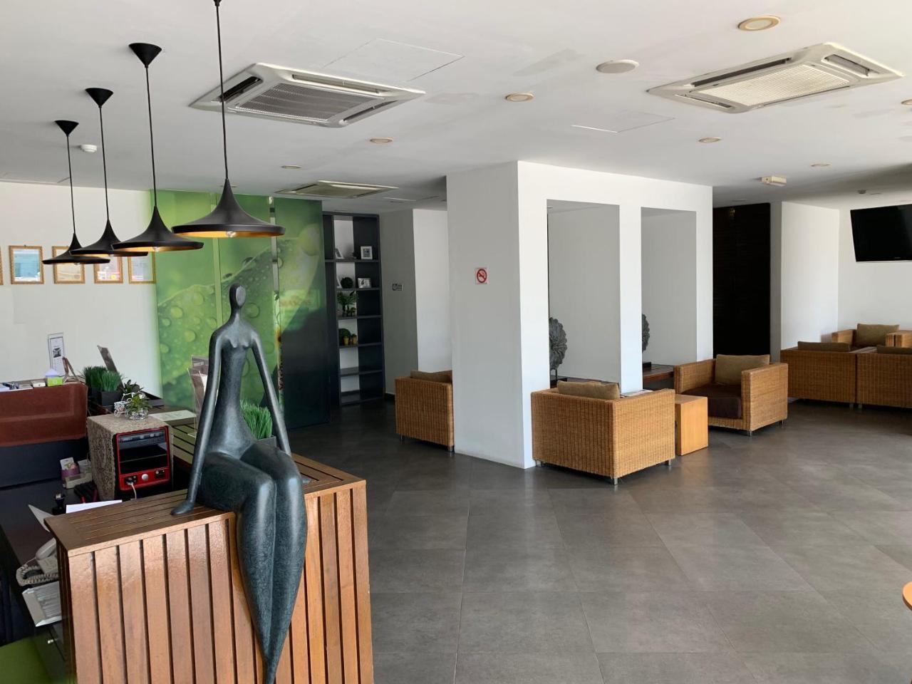 T+ Hotel Sungai Petani Exteriör bild